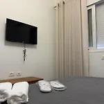 Maison d'hôtes Lady 40 - Valona 3*