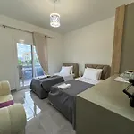 Lady 40 - Valona 3* Vlorë