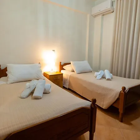 Lady 40 - Valona, By Alba Experience Guest house Vlore