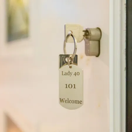 Lady 40 - Valona, By Alba Experience Guest house 3*