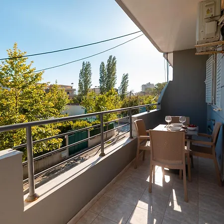 Guest house Lady 40 - Valona, By Alba Experience