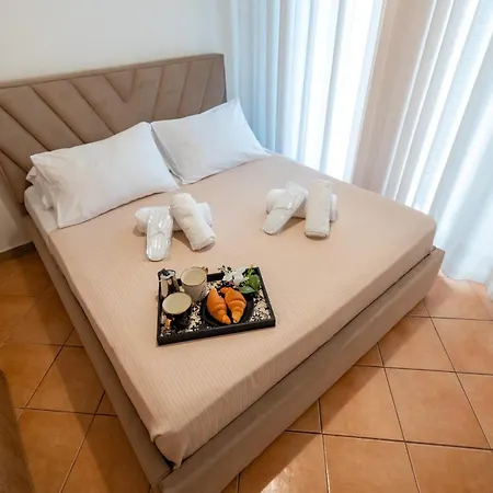 Lady 40 - Valona, By Alba Experience Vlore