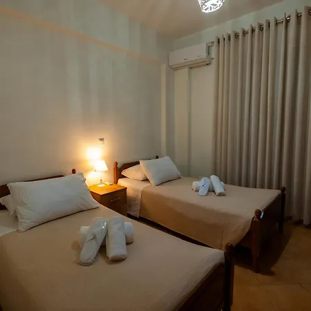 Guest house Lady 40 - Valona, By Alba Experience 3*