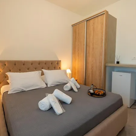 Guest house Lady 40 - Valona, By Alba Experience Vlore